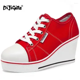 Casual Shoes Women vulcanize platforma oddychająca płótna kobieta klinowa trampki mody Candy Color Studenci upuść statek