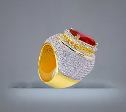 Männer Luxus Hip Hop Red Ruby Rings Mikro -Pave Kubikzirkonia Bling Bling Simulierte Diamanten 18K Gold plattiert Ring61191987174477