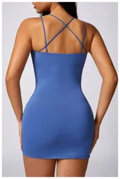 Conjuntos ativos secagem rápida Vestido de ioga apertado Conjunto de vestido de cor sólida lixar lixar slim skia de fitness sexy para mulheres nylon 2024