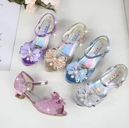 10 Farben Kinder Prinzessin Sandalen Kinder Mädchen Hochzeitsschuhe High Heels Dress Schuhe Bowtie Gold Pink Blue Silber Schuhe für Mädchen 240415