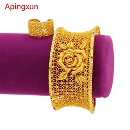 Bangle de flor de Apingxun 24k Color Gold Dubaiafricanethiopian Bracelet Ring Set para mulheres Bridal Wedding Jewelry Party Presente 240423