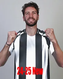 24 25 Juventus Futbol Forması Di Maria 2024 Juve Futbol Gömlek Hayranlar Oyuncu Versiyonu Erkek Kitleri Yaldiz Maglia Juventus Home Away Away 3rd Vlahovic Bonucci Kean