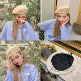 Ins Berets Net Red Beret Hat Female Hongkong Trend Cool Hip-Hop Metal Letter