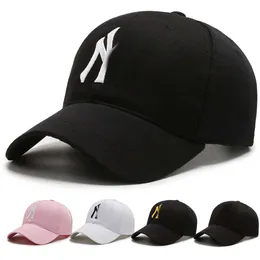 Designer Baseball Caps Lettera femminile maschile Stampato Cappelli da baseball ricamati primavera e autunno Nuovi capelli da sole all'aperto Cappelli da sole Duckbil Hust Cappelli da sole Blocco Sun Block