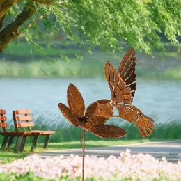 Bahçe Dekorasyonları Dekoratif Keyif Metal Sinek Kuşları ve Çiçek Şakaları Açık Bahçeler İçin Sanat Dekorasyonu Sundurma