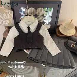 Set di abbigliamento per bambini primaverili di abbigliamento autunno per ragazze gilet camicia simpatica gonna 3 pezzi indossare abiti da bagno per ragazze per bambini