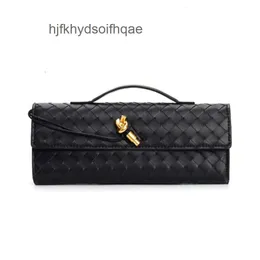 French Andiamo Buckle Woven Clutch Women Single Hardware Lock Cross Handmade Bottegs Venets 2024 Diagonal Bag Lady Purse Shoulder Long Bags New PFL9