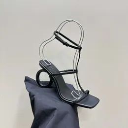 2024 وضع جديد أزياء غير منتظم دائرة Instagram رأس صغير مربع الرأس عالية الكعب لأحذية المشي