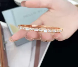 High Level Original Blarry Designer Bänker Hochversion White Fritillaria Diamond Schlangenknochenarmband gegen Gold 18K Roségold Diamant Schmal mit Markenlogo