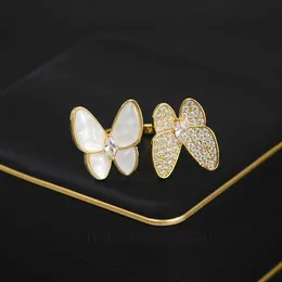 Designer Luxury Jewelry Ring Vancllf Celebridade da Internet com moda de moda com o mesmo anel de abertura da Micro Inlaid Diamond Butterfly para Women Japan South