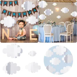 Dekoracyjne figurki 3D Cloud Dekoracje białe wiszące chmury do imprezowych ozdób na imprezę sufitową dekoracje ozdoby oczu
