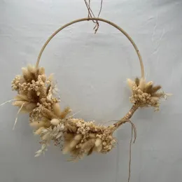 Dekorativa blommor Ring Wreath Wedding Party Hanger Naturlig torkad Pampas Grass Home Decor Wall Hoop Garland för ytterdörren