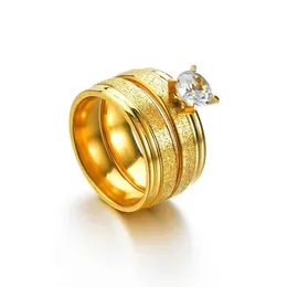 Anelli per matrimoni 2 pezzi/set Colore oro in acciaio inossidabile Ring Anelli di nozze in pietra corona glassata per donne Anillos Mujer