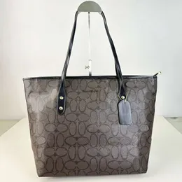 Bolsa de grife feminina viajar bolsa de luxo saco de ombro de praia saco de alta qualidade saco de bolsa de letra grande designer bola crossbody saco de bolsa p1