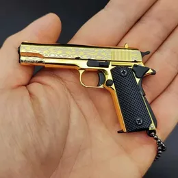 Gun Toys Damascus 1 3 Mini Colt 1911 Pistol Model Disachable Alloy Toy Keychain Toy Toy Toy Toy for M1911 PUBG Boys Gift T240428