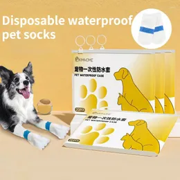 Abbigliamento per cani 20pcs Copertine per scarpe usa e getta per animali domestici Calzini da passeggio anti-sporcizia impermeabili e scarpe da slittamento non tessuto