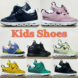 Barn löparskor småbarn sneakers designer moln svart rosa gröna gula tränare pojkar flickor barn barn ungdom spädbarn sko
