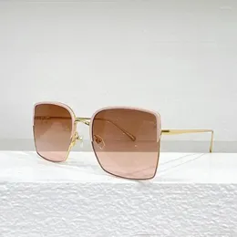 Sunglasses 2024 Alloy Personality Multicolor Fade Color Ladies Brand Designer Large Square Frame Glasses Oculos Gafas De Sol Par