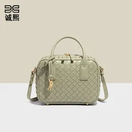 Cross-border High-end Hand-woven Bag, Fashionable And Versatile Hand-carrying Women's Bag, Textured Autumn And Winter Single Shoulder Crossb