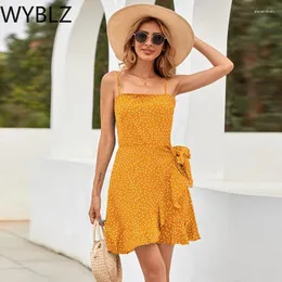 الفساتين غير الرسمية Wyblz Summer Polka Dots Dress Dress Elegant Yellow Chiffon Backless Boho Beach Party Mini for Women 2024 Vacation Sundress L.