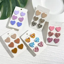 Brincos de garanhão Aensoa Trendy Colorful Leopard Print Heart Acrylic Set para mulheres Black White Painted Dots Jewelry 2024