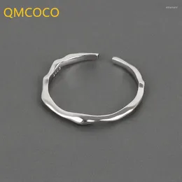 Clusterringe Qmcoco Euramerican Silber Colorring extrem einfacher individueller Charakter unregelmäßiger glatte Oberfläche feiner dünner Bambus Ring