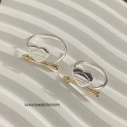 Женская группа Tiifeany Ring Jewelry S925 Все тело стерлинственное серебряное любовь.