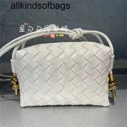 Luxury BotteVenets Shoulder Bag Loops Woven 7a Mini Genuine Leather Camera Bags camera Bu le