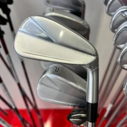 Marka 7pcs Golf Kulüpleri Gümüş 770 Irons Demir Seti 49p RS Baş Kapak ile Flex Grafitesteel Şaft 240422