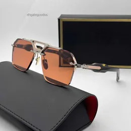 Mode-Sonnenbrille für Männer Frauen Sommer Silverton Designer handgefertigt halbrimretro Gläser Stil Anti-Ultraviolett Dicke Metallquadratrahmen Zufallsbox