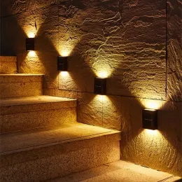 Dekorationer 6 LED Solbelysning utomhusvattentät upp och ner Lysande belysning vägglampa trädgårdsdekor trappor staket balkong solljus lampor