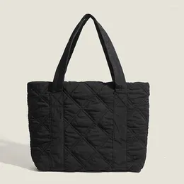 Hobo Women's Totes Bag Облако плиссированная девочка подмышка маленькая сумочка мягкие нейлоновые мягкие сумки