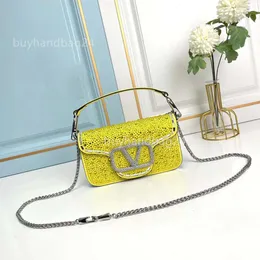 Crystal Loco Vlogoo Valentyno 2024 디자이너 New Evening Purse Diamond Diamond Womens Fashion Bag Underar Arm Body Handheld 단일 어깨 스 트래드 가방 TX3V