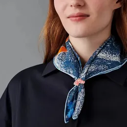 Lenços de seda de cabeça de cavalo anel feminino lenços de fivela de metal shawls botão de acessórios dourados acessórios de suporte de bandana