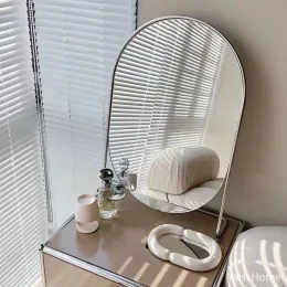 Set roting ovale specchio da trucco in metallo in piedi scrivania da bagno in piedi coreano specchio per capelli decorazioni per la camera da letto murale