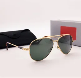 Óculos de sol da marca de luxo