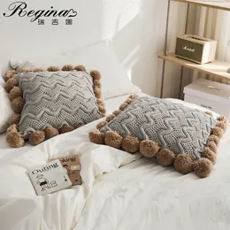 REGINA Nordic Cute Pompons Cushion Cover Soft Stripe Design Gray Beige Chenille Pillow Case Room Decorative Throw 240428