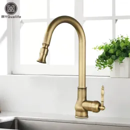 Myqualife Antique Brass Kitchen Sink Faucet Pull Down Swivel Spout Kitchen Deckマウントバスルームホットアンドコールドウォーターミキサー