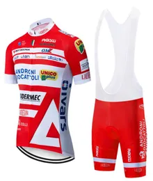 2019 New Androni Pro Cycling Clothing Clothing Bike Jersey Quick Dry Bicycle Clothes Mens 여름 팀 사이클링 유니폼 20D 자전거 반바지 Set7223756