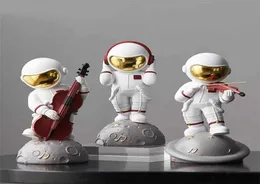 Mini Bahçe Aksesuarları Ev Karakter Reçinesi için Dekorasyon Cadılar Bayramı Astronot Figürinler Oturma Odası Uzay Man Noel Dekor 211210049