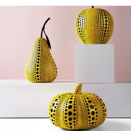 Wave Point Fruit Decorative Accessories Pear Pumpkin Resin Decorative Craft Decorative Accessories Furniture 240425