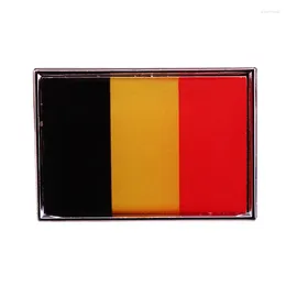 Broschen Belgien Flagge Abzeichen Brosche schwarz gelb rote vertikale Banner -Accessoire Schmuck gestreift