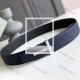 Tom Fords Belt New Men 의류 액세서리 벨트 큰 T 버클 패션 여성 고품질 럭셔리 디자이너 Tom Genuine Leather Waistband와 Box Dust Bagpgpt 68