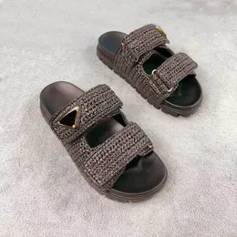 Designer Slifors Slide piatta all'uncinetto Slide piattaforma papà sandali rafia rieedition beach women muli di lusso raffie fitto fondo estate donne