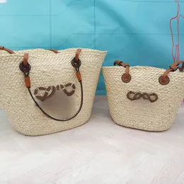 Designer Basket Straw Anagram axelväska triangel spänne vikar på handväska kvinna raffias män helg duffel väska sommarväv kors kropp koppling strandsäckar