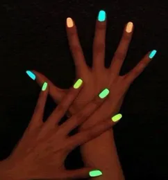 Ganzes 10pcs Neon Fluoreszenz ungiftiges Nagellack Set Glühen im dunklen Nagellack Lackfarbe Nagelkunstpolitur Glühen FO1616559