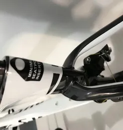 2019 Style Carbon Racing Road Bike Bike Bicycle Frame dipinto personalizzato Di2 Disponibile BB386 XDB Disponibile 495254567179586