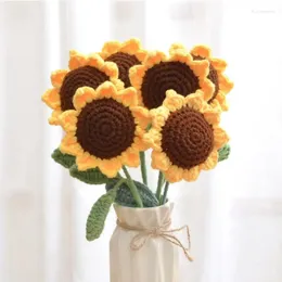 Decorative Flowers Finished Crochet Sunflower Bouquet Artificial Hand-Knitted Gift For Women Mother Home Room Decor Flower Wholesales 2024