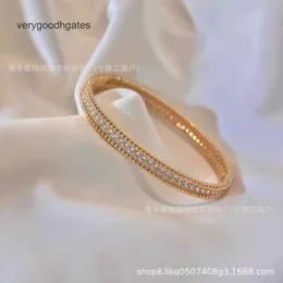 Van Cl ap classic V Gold Plated Mijin Fan Family Full Diamond Bracelet Light Luxury High Grade CNC Handmade Inlaid Single Row Small Edge Bead Handicraft M8VC