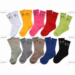 Designer Socks Mens e Womens Classic Letter Calzoni traspirabili Basketball Soccer Soltball Sports Women Women Cotton Socks Sports Sock